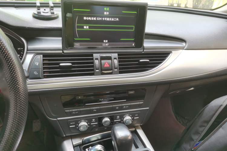 Used Audi A6L 2018 30th Anniversary Edition 35 TFSI Fashion Model Audio And AC Panel