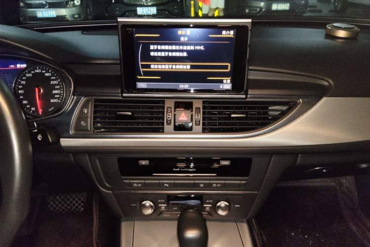 Used Audi A6L 2018 30th Anniversary Edition 35 TFSI Sport Edition Audio And AC Panel