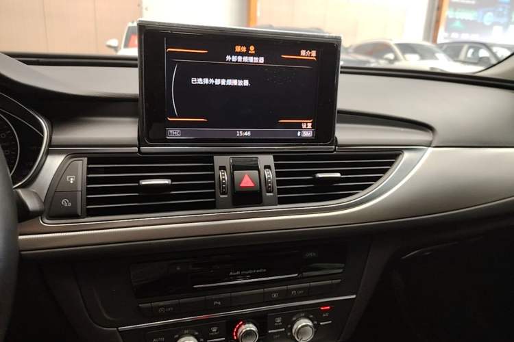 Used Audi A6L 2018 30th Anniversary Edition TFSI Trendy Model Audio And AC Panel