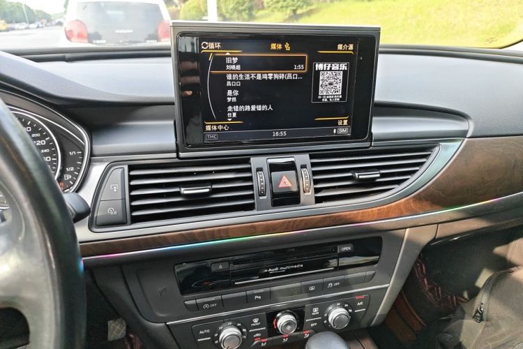 Used Audi A6L 2018 30th Anniversary Edition 35 TFSI Fashion Model Audio And AC Panel
