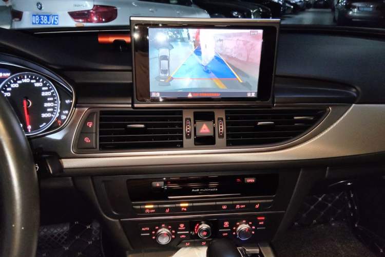 Used Audi A6L 2018 30th Anniversary Edition TFSI Trendy Model Audio And AC Panel