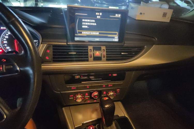 Used Audi A6L 2018 30th Anniversary Edition TFSI Trendy Model Audio And AC Panel