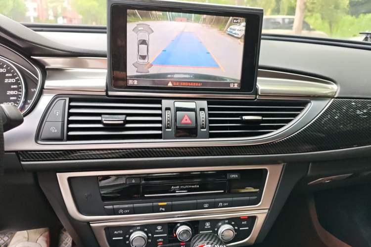 Used Audi A6L 2018 30th Anniversary Edition TFSI Trendy Model Audio And AC Panel
