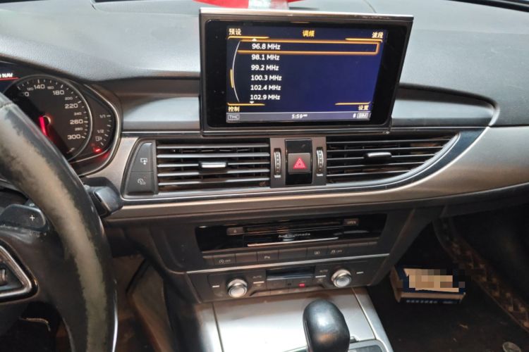 Used Audi A6L 2018 30th Anniversary Edition 35 TFSI Sport Edition Audio And AC Panel