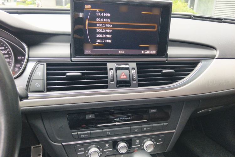 Used Audi A6L 2018 30th Anniversary Edition 35 TFSI Fashion Model Audio And AC Panel