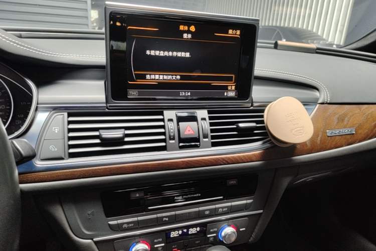 Used Audi A6L 2018 30th Anniversary Edition 45 TFSI quattro Sport model Audio And AC Panel