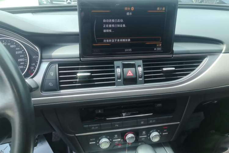 Used Audi A6L 2018 30th Anniversary Edition 35 TFSI Fashion Model Audio And AC Panel
