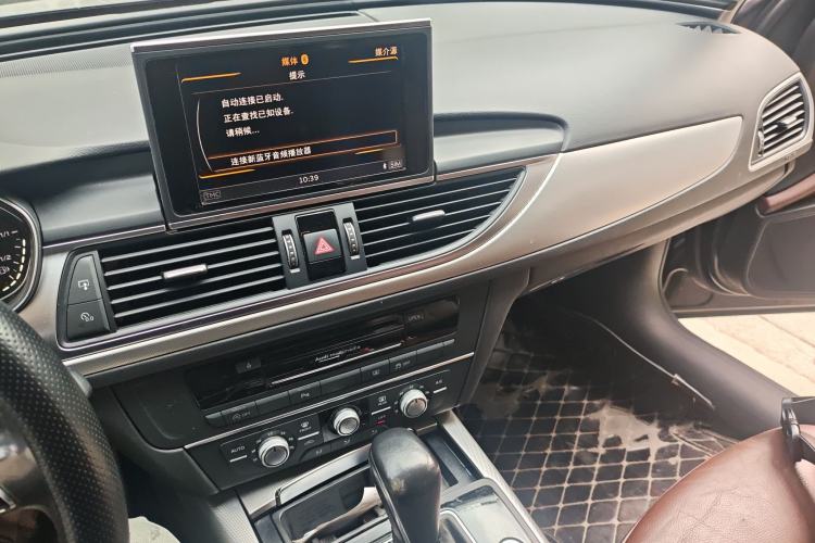 Used Audi A6L 2018 30th Anniversary Edition 35 TFSI Fashion Model Audio And AC Panel