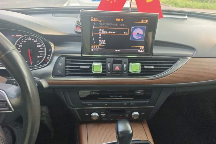 Used Audi A6L 2018 30th Anniversary Edition 30 FSI Style Model Audio And AC Panel
