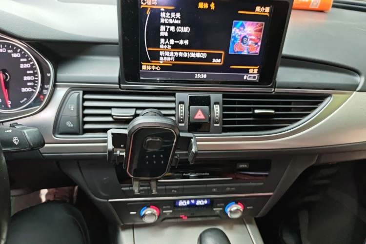 Used Audi A6L 2018 30th Anniversary Edition 35 TFSI Sport Edition Audio And AC Panel