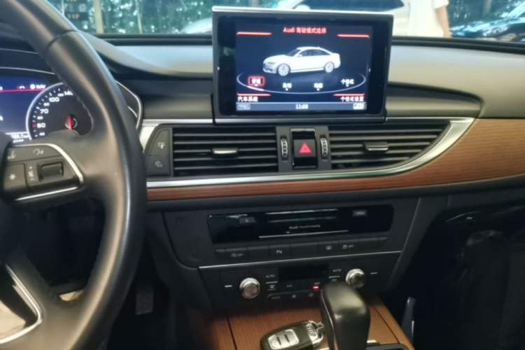 Used Audi A6L 2018 30th Anniversary Edition 30 FSI Style Model Audio And AC Panel