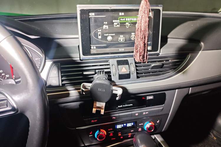 Used Audi A6L 2018 30th Anniversary Edition TFSI Trendy Model Audio And AC Panel