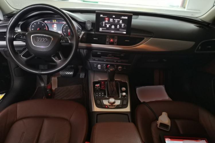 Used Audi A6L 2018 TFSI Collector's Edition Center Console