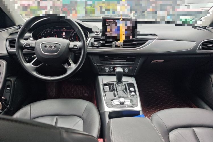 Used Audi A6L 2018 30th Anniversary Edition 35 TFSI Fashion Model Center Console
