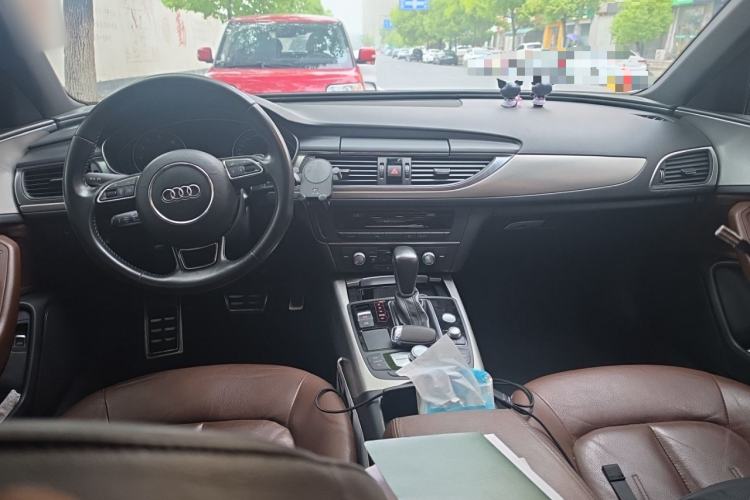 Used Audi A6L 2018 30th Anniversary Edition 35 TFSI Sport Edition Center Console