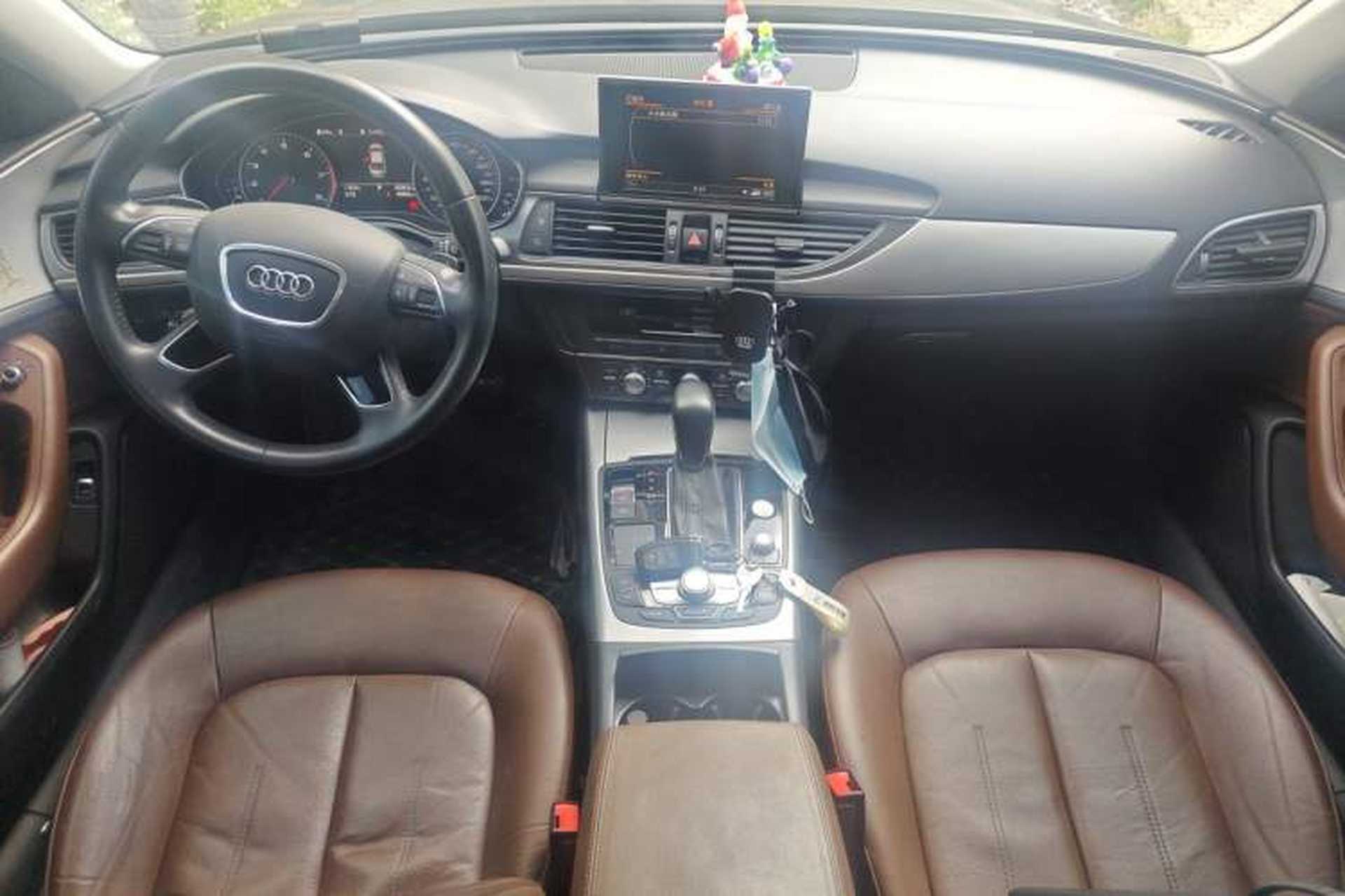 Used Audi A6L 2018 35 TFSI Collector's Edition Center Console