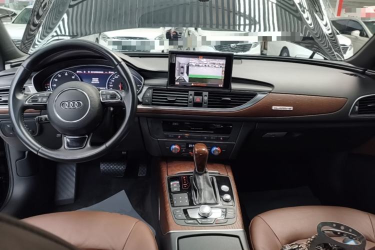 Used Audi A6L 2018 30th Anniversary Edition 35 TFSI Sport Edition Center Console