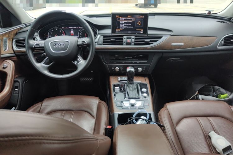 Used Audi A6L 2018 30th Anniversary Edition 45 TFSI quattro Luxury Model Center Console