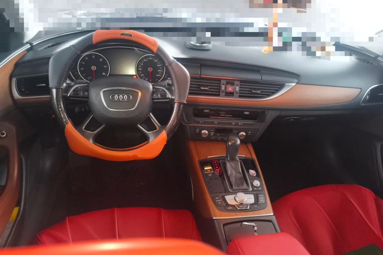 Used Audi A6L 2018 30th Anniversary Edition 30 FSI Style Model Center Console
