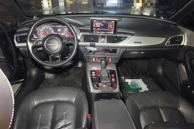 Used Audi A6L 2018 30th Anniversary Edition 45 TFSI quattro Sport model Center Console