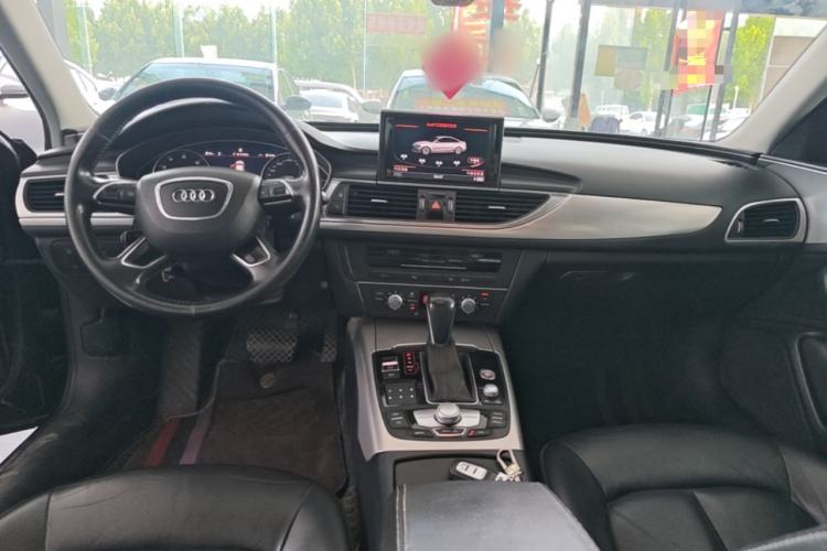 Used Audi A6L 2018 30th Anniversary Edition TFSI Trendy Model Center Console