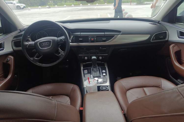 Used Audi A6L 2018 35 TFSI Collector's Edition Center Console