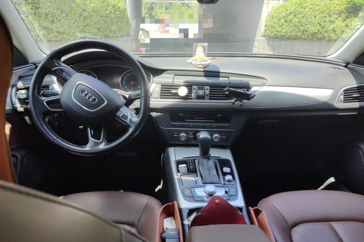Used Audi A6L 2018 30th Anniversary Edition 35 TFSI Sport Edition Center Console
