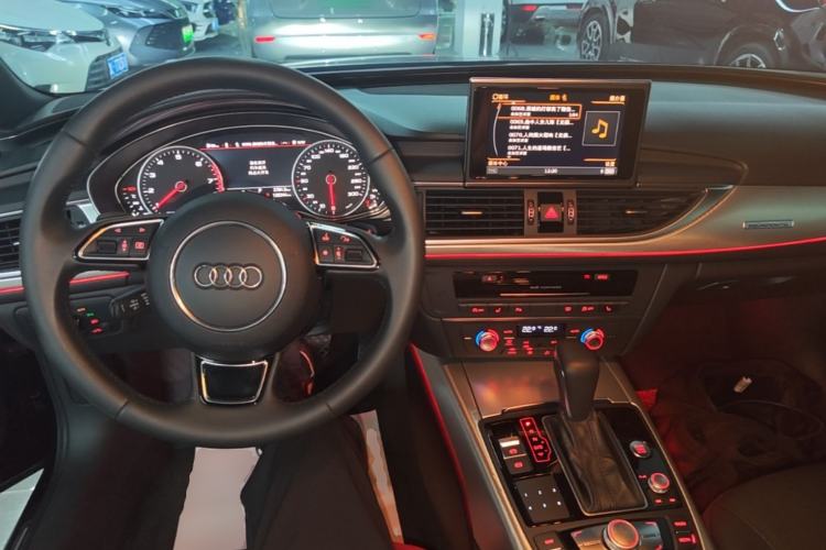 Used Audi A6L 2018 30th Anniversary Edition 45 TFSI quattro Sport model Center Console