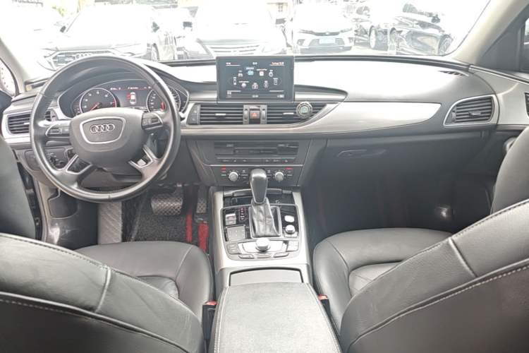 Used Audi A6L 2018 30th Anniversary Edition 35 TFSI Fashion Model Center Console
