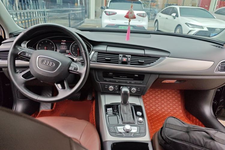 Used Audi A6L 2018 35 TFSI Collector's Edition Center Console