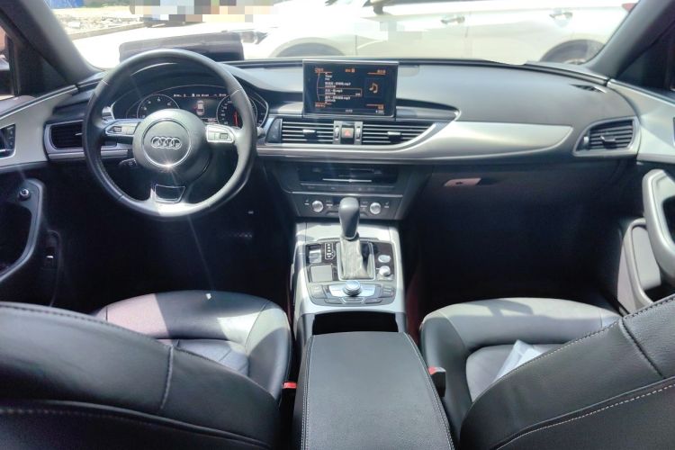 Used Audi A6L 2018 30th Anniversary Edition 35 TFSI Sport Edition Center Console