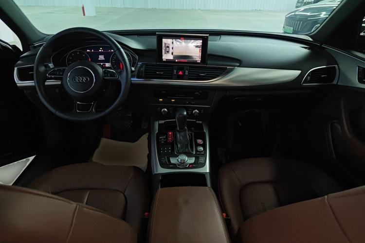 Used Audi A6L 2018 30th Anniversary Edition 35 TFSI Sport Edition Center Console