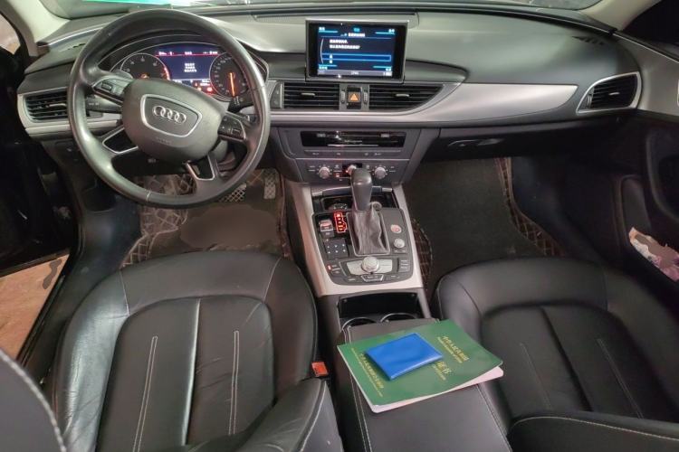 Used Audi A6L 2018 30th Anniversary Edition TFSI Trendy Model Center Console