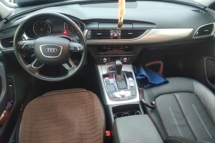 Used Audi A6L 2018 35 TFSI Collector's Edition Center Console