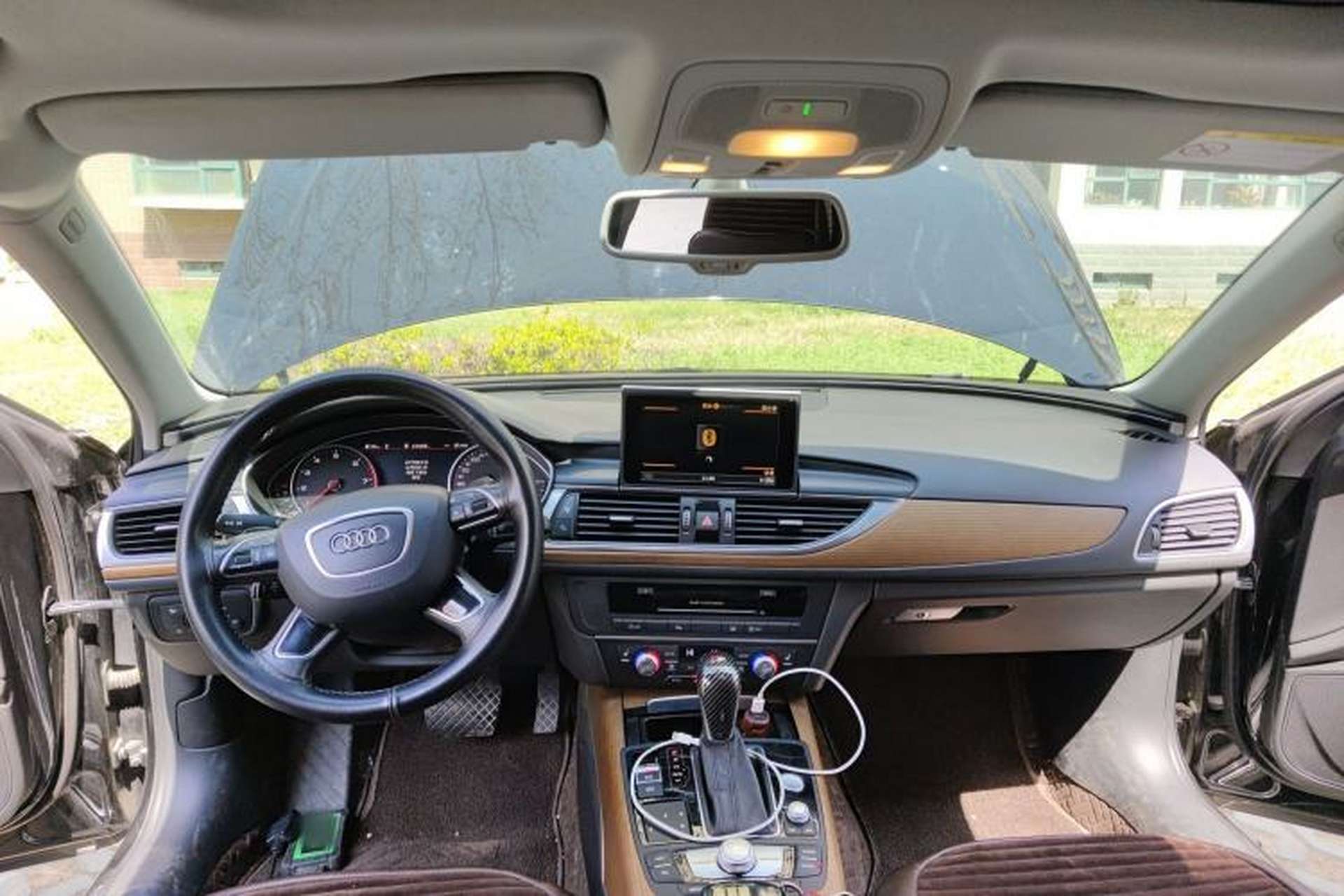 Used Audi A6L 2018 30th Anniversary Edition 30 FSI Style Model Center Console