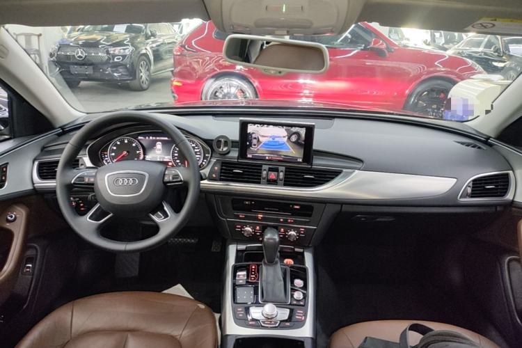 Used Audi A6L 2018 30th Anniversary Edition 35 TFSI Fashion Model Center Console