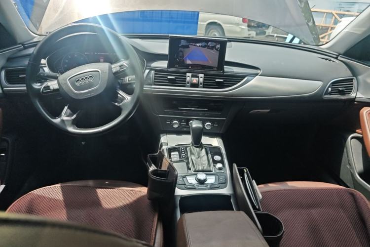 Used Audi A6L 2018 30th Anniversary Edition TFSI Trendy Model Center Console