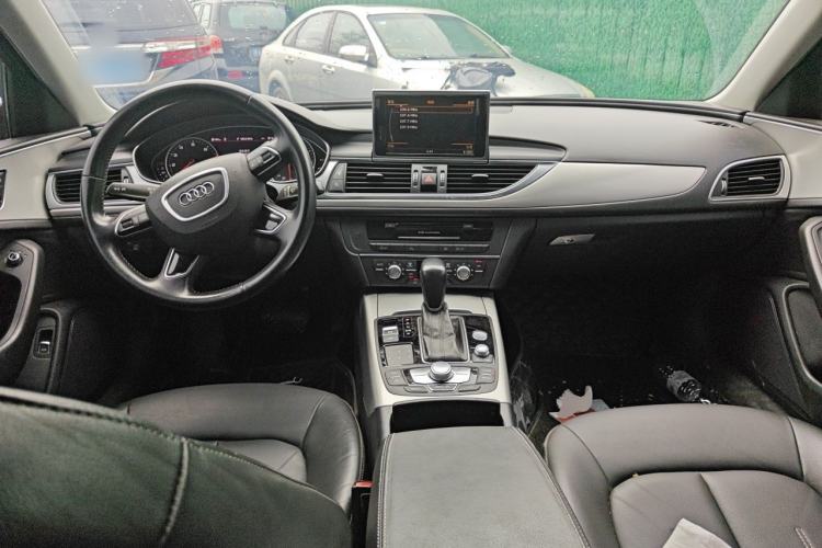 Used Audi A6L 2018 30th Anniversary Edition TFSI Trendy Model Center Console