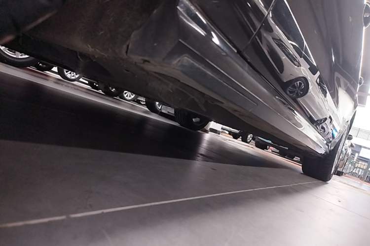 Used Audi A6L 2018 35 TFSI Collector's Edition Chassis Front Left