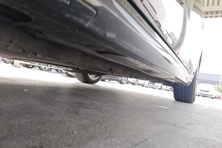 Used Audi A6L 2018 35 TFSI Collector's Edition Chassis Front Left