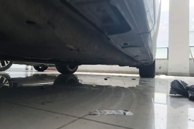 Used Audi A6L 2018 30th Anniversary Edition 35 TFSI Fashion Model Chassis Front Left