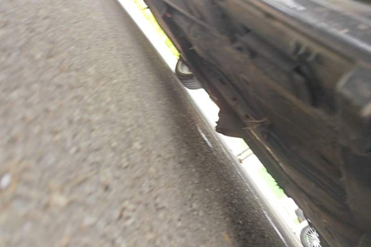 Used Audi A6L  Chassis Front Right