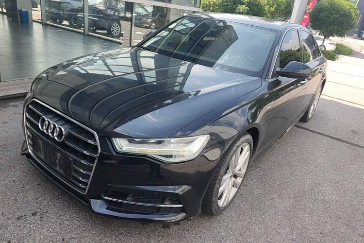 Used Audi A6L 2018 30th Anniversary Edition 35 TFSI Sport Edition Guazi used car, China used car export, Used car for sale, Used cars, Cheapest cars for sale