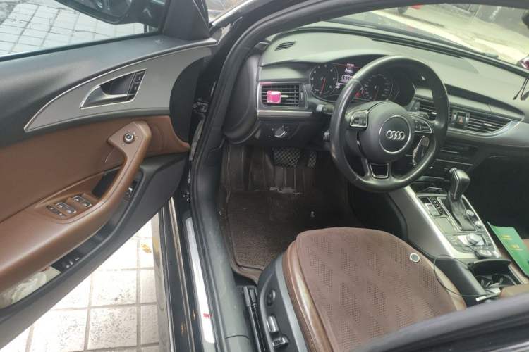 Used Audi A6L 2018 30th Anniversary Edition 35 TFSI Sport Edition Driver Seat