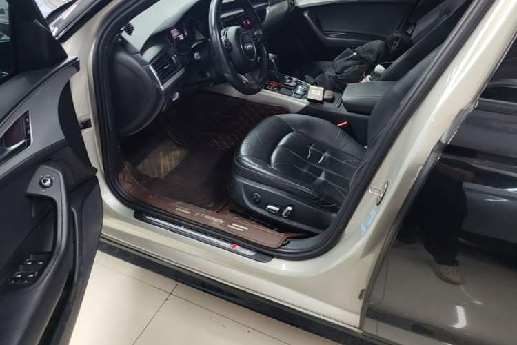 Used Audi A6L 2018 30th Anniversary Edition 35 TFSI Sport Edition Driver Seat