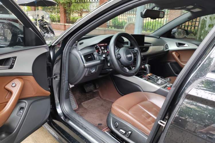 Used Audi A6L 2018 30th Anniversary Edition 45 TFSI quattro Sport model Driver Seat