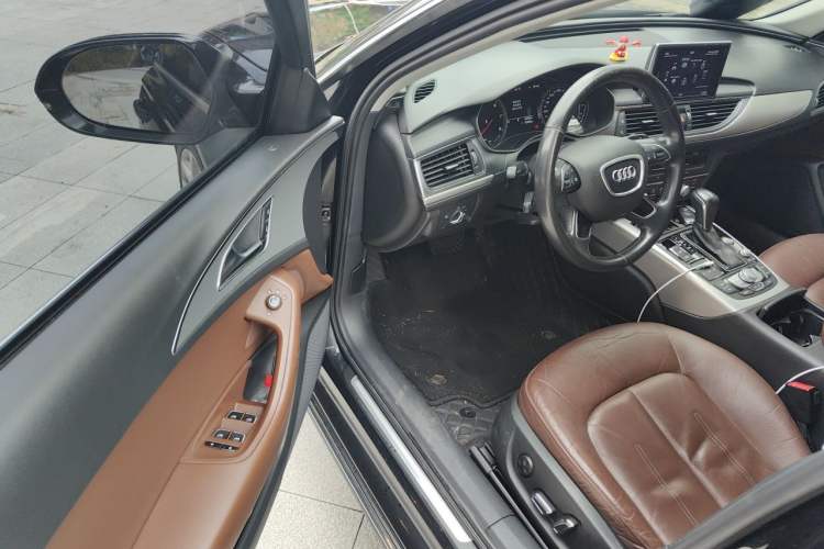 Used Audi A6L 2018 30th Anniversary Edition 35 TFSI Fashion Model Driver Seat