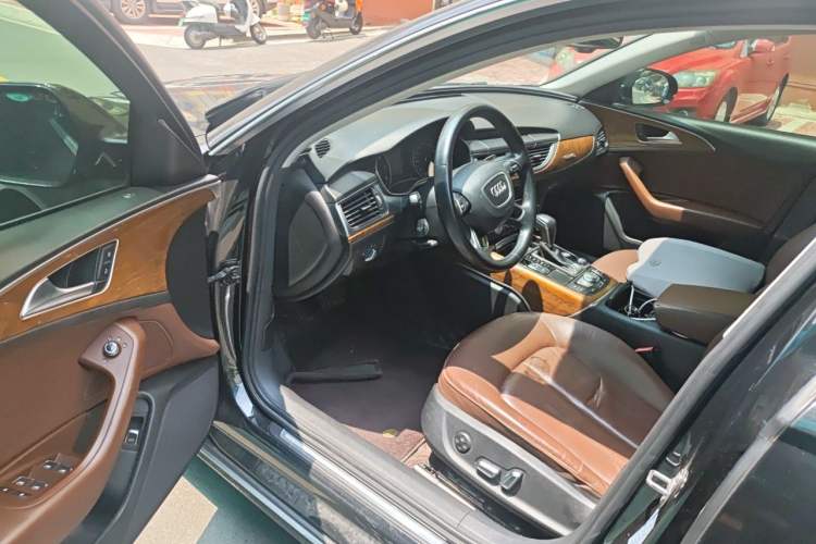 Used Audi A6L 2018 30th Anniversary Edition 35 TFSI Fashion Model Driver Seat