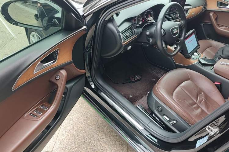 Used Audi A6L 2018 30th Anniversary Edition TFSI Trendy Model Driver Seat