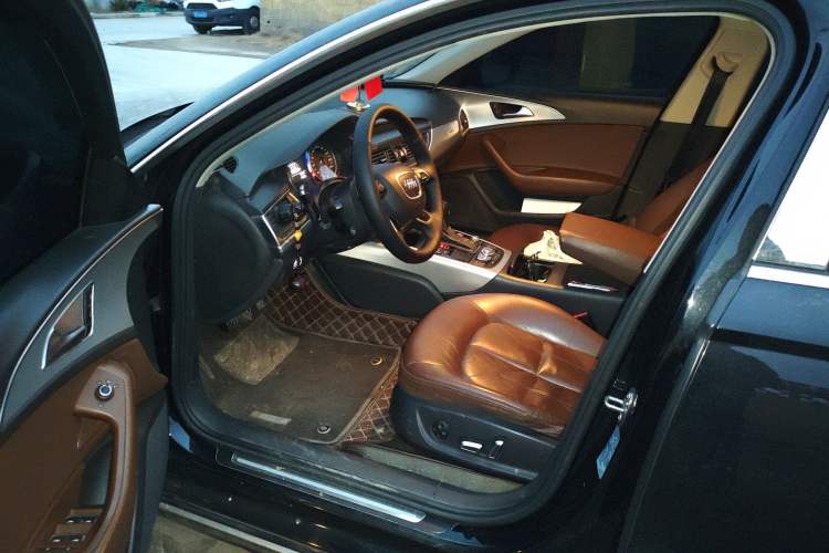 Used Audi A6L 2018 30th Anniversary Edition TFSI Trendy Model Driver Seat